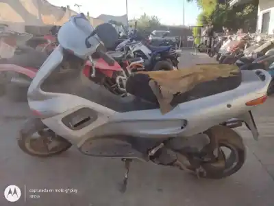 Verschrottungsfahrzeug GILERA                                             RUNNER                                                                                                                                                                                                                                                      des Jahres 2001 angetrieben 