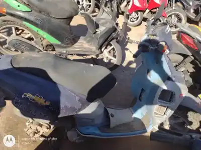 Véhicule à la ferraille aprilia rally 50 49 cm3 de l'année 1997 alimenté 