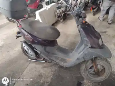 Véhicule à la ferraille peugeot trekker / tkr 49 cm3 de l'année 2004 alimenté 