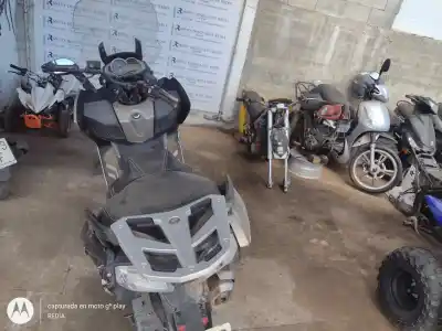 Vehicul casat bmw c 650 gt 50.000 kms al anului 2016 alimentat 50.000 kms