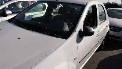 Здавання транспортного засобу dacia logan ii d4f732 року 0 потужний d4f732
