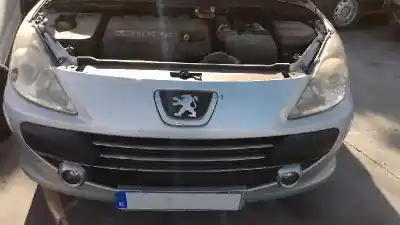 Véhicule à la ferraille PEUGEOT                                            307 CC (S2)                                                                                                                                                                                                                                                2.0 16V HDi FAP CAT (RHR / DW10BTED4)                                                                                                                                                                                                                      de l'année 2005 alimenté RHR
