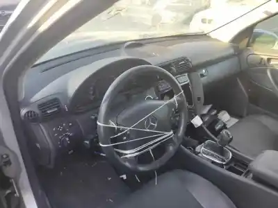 Утилизация автомобиля mercedes-benz clase c (w203) c 320 (203.064) года 0 питание m112946
