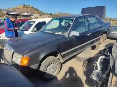 Здавання транспортного засобу mercedes-benz clase 124 (bm 124) berlina om603912 року 1986 потужний om603912