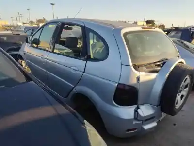 Veicolo di demolizione renault scenic rx4 (ja0) f4r746 dell'anno 2002 alimentato f4r746