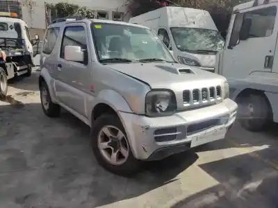 Vehicul casat SUZUKI JIMNY SN (FJ) Techo metálico al anului 2001 alimentat K9K266