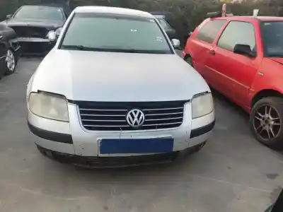 Vehicul casat VOLKSWAGEN PASSAT B5.5 (3B3) 1.9 TDI al anului 2003 alimentat AVF