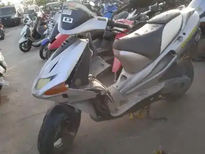 Veicolo di demolizione derbi                                              predator                                                                                                                                                                                                                                                   -                                                                                                                                                                                                                                                          dell'anno 2001 alimentato 