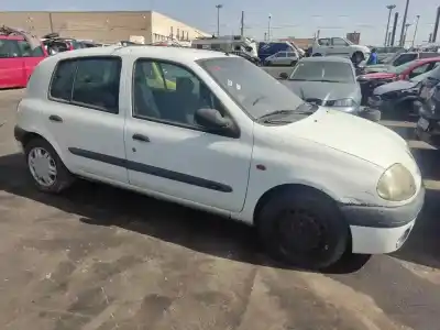 Здавання транспортного засобу renault clio ii fase i (b/cb0) d7f720 року 2000 потужний d7f720