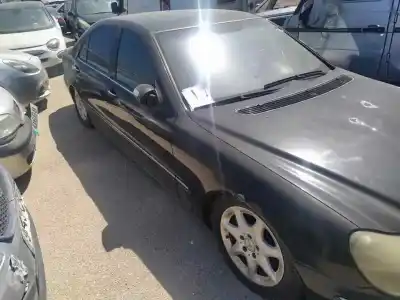 Здавання транспортного засобу mercedes-benz clase s (w220) berlina m113960 року 2003 потужний m113960