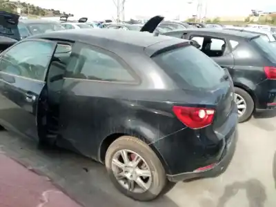 Sloopvoertuig seat ibiza berlina (6j5) cayc van het jaar 2010 aangedreven cayc