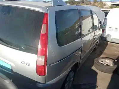 Scrapping Vehicle citroen c8 van (ea_, eb_) hdi 110 (ebrhtb) of the year 2003 powered rht