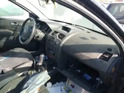 Scrapping Vehicle renault megane ii sedán (lm0/1_) 1.5 dci (lm0f, lm0t, lm2b) of the year 2005 powered k9k722