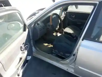 Scrapping Vehicle hyundai accent (lc) d3ea of the year 0 powered d3ea