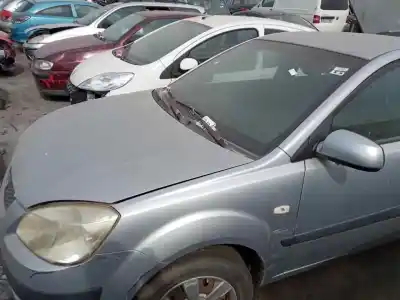 Здавання транспортного засобу kia rio (jb) g4ee року 0 потужний g4ee