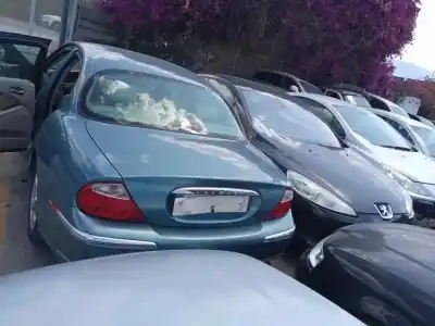 Здавання транспортного засобу jaguar s-type ii (x200) 3.0 v6 року 2000 потужний ajv6