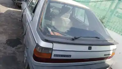 Véhicule à la ferraille renault 11 renault 11 gtl 1.4 de l'année 2001 alimenté 