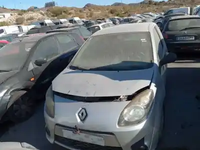 Здавання транспортного засобу renault twingo ii (cn0_) 1.5 dci (cn0e) року 2007 потужний k9k740