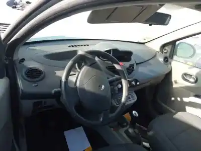 Здавання транспортного засобу renault twingo ii (cn0_) 1.5 dci (cn0e) року 2007 потужний k9k740