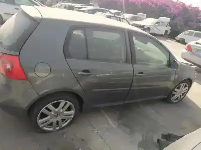 Здавання транспортного засобу volkswagen golf v (1k1) 2.0 tdi 16v року 2005 потужний bkd