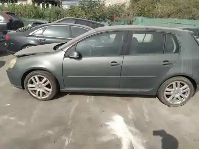 Здавання транспортного засобу volkswagen golf v (1k1) 2.0 tdi 16v року 2005 потужний bkd