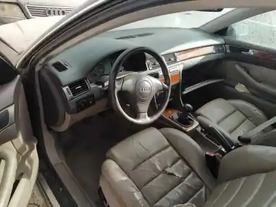 Здавання транспортного засобу audi a6 c5 (4b2) 2.4 року 1998 потужний aps