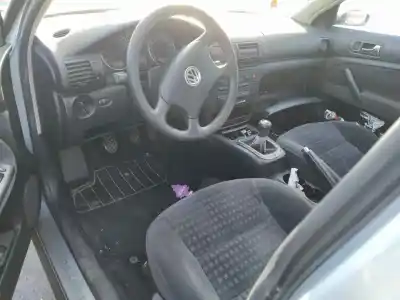 Scrapping Vehicle volkswagen passat b5.5 variant (3b6) 1.9 tdi of the year 2001 powered avb