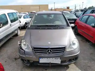 Scrapping Vehicle MERCEDES-BENZ CLASE A (W169) OM640941 of the year 2005 powered OM640941