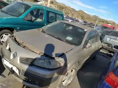 Здавання транспортного засобу renault megane ii berlina 5p f9q804 року 2006 потужний f9q804