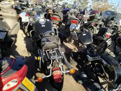 Véhicule à la ferraille yamaha xvs 125/250/650/1100 drag star * de l'année 2006 alimenté 