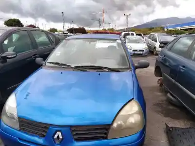 Veicolo di demolizione renault                                            clio ii fase ii (b/cb0)                                                                                                                                                                                                                                    k9k702                                                                                                                                                                                                                                                     dell'anno 2005 alimentato k9k702