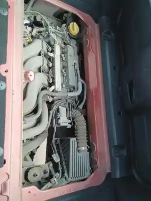 Здавання транспортного засобу renault twingo iii h4d 400 року 2016 потужний h4d 400