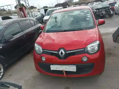 Здавання транспортного засобу renault twingo iii h4d 400 року 2016 потужний h4d 400