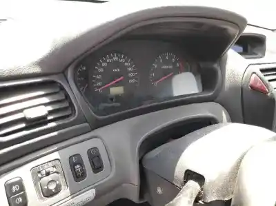 Veículo de Sucata mitsubishi space wagon (n80/n90) 4g63dohc16v do ano 2002 alimentado 4g63dohc16v