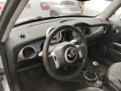 Утилизация автомобиля mini mini (r50,r53) w10b16a года 2004 питание w10b16a