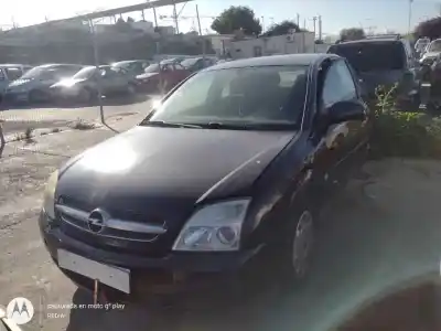Scrapping Vehicle opel vectra c (z02) 2.0 dti 16v (f69) of the year 2003 powered y20dth