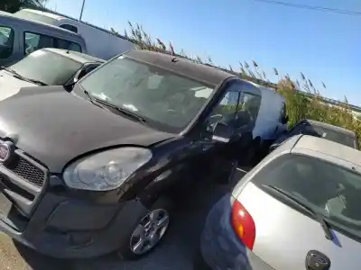 Veículo de Sucata fiat ii doblò (263) cargo 199a3000 do ano 2013 alimentado 199a3000