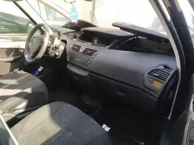 Scrapping Vehicle citroen c4 grand picasso 9hz of the year 2008 powered 9hz