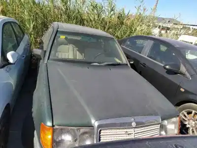 Здавання транспортного засобу MERCEDES-BENZ CLASE 124 (BM 124) BERLINA M103983 року 1989 потужний M103983