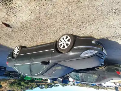 Здавання транспортного засобу peugeot 607 (s1) (12.2000) rfn року 2002 потужний rfn