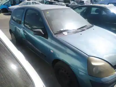 Scrapping Vehicle renault   of the year 2004 powered d7f720