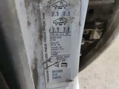 Scrapping Vehicle peugeot 206 fastback (2a/c) 1.4 i of the year 2001 powered kfw