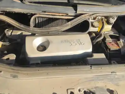 Здавання транспортного засобу renault espace iv (jk0) grand espace initiale року 2004 потужний 