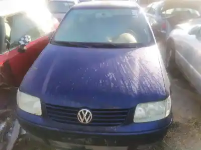 Здавання транспортного засобу VOLKSWAGEN POLO BERLINA (6N2) AKK року 2000 потужний AKK