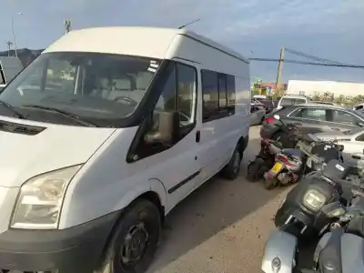 Здавання транспортного засобу ford transit combi (tt9) srfa року 2011 потужний srfa