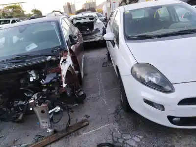 Здавання транспортного засобу fiat iii punto (199) 1.2 року 2014 потужний 