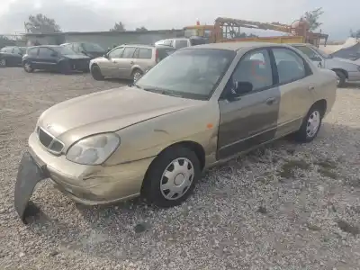 Scrapping Vehicle daewoo nubira berlina f16d3-g of the year 2000 powered f16d3