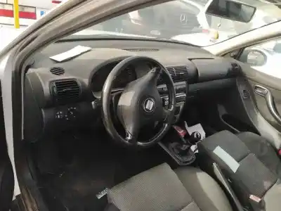 Утилизация автомобиля seat leon (1m1) 1.6 16 v года 2004 питание bcb