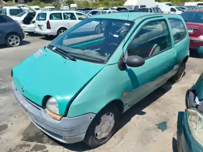 Scrapping Vehicle renault twingo i (c06) d7f700 of the year 1994 powered d7f700