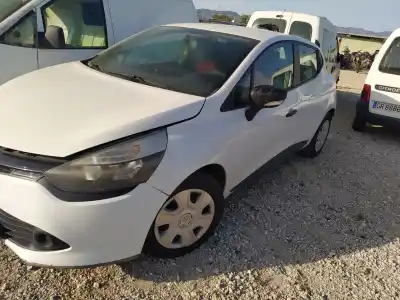 Здавання транспортного засобу renault clio iv d4f740 року 2015 потужний d4f740